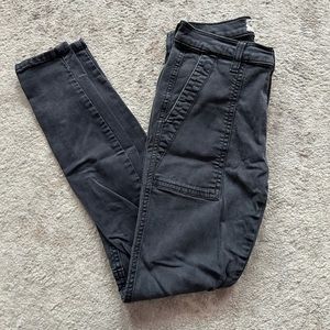 Current Elliot Station Agent size 25